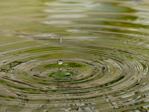 2026-04-17-kreative-Wassertropfen-10.jpeg
